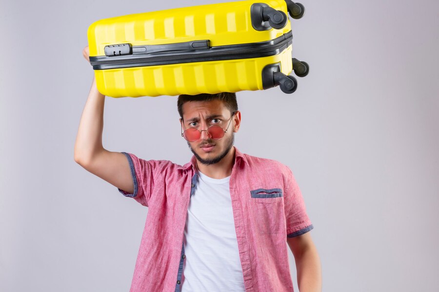 Beyond Boundaries: Unisex Excellence In The Best Luggage Sets For Men Travel