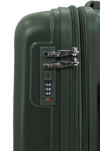 IZOD Mateo 20-Inch Carry-On Luggage – Lightweight Expandable ABS Hardside Suitcase with 360° Dual Spinner Wheels & Built-In Combo Lock