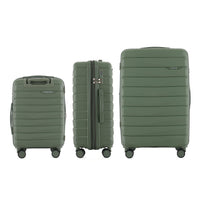 IZOD Soren Hardside Lightweight Expandable 3 Piece Luggage Set