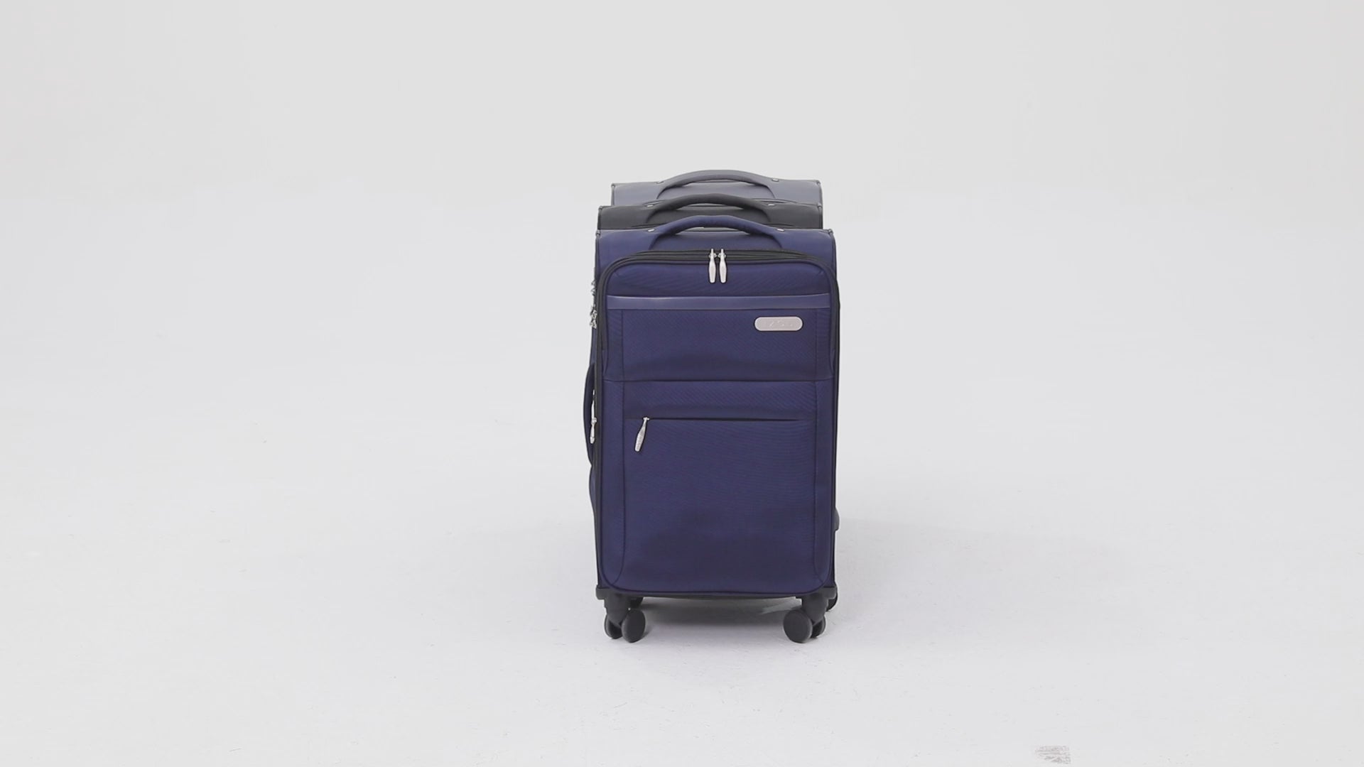 IZOD Ocean Soft Shell Lightweight Expandable 360 Dual Spinning Wheels Combo Lock 28", 24", 20" 3 Piece Luggage Set