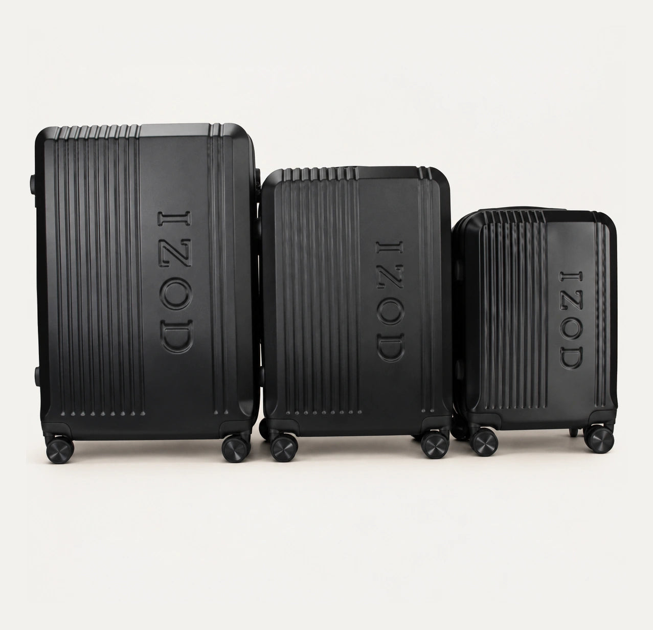 IZOD Zane Expandable ABS Hard shell Lightweight 360 Dual Spinning